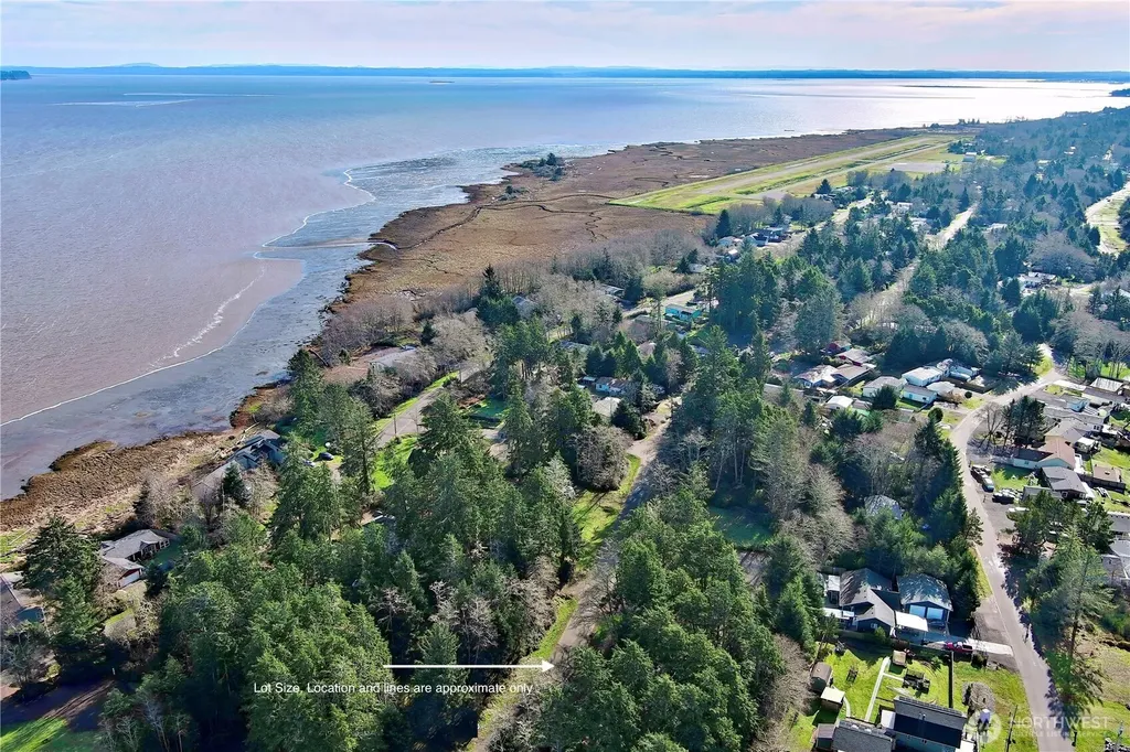 721 Chenois Avenue NE Ocean Shores WA 98569