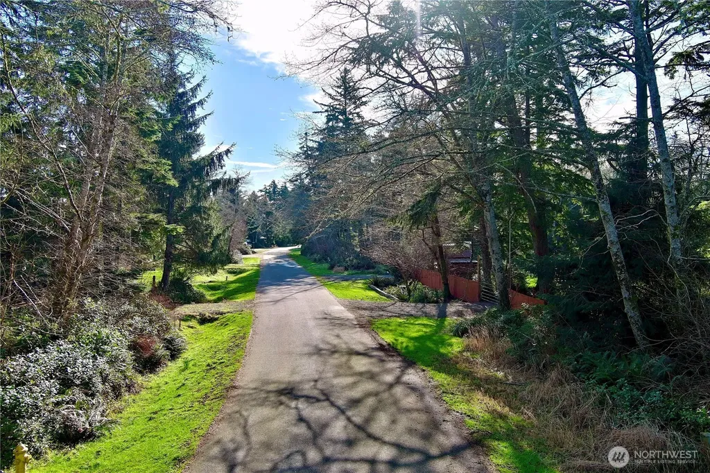 721 Chenois Avenue NE Ocean Shores WA 98569