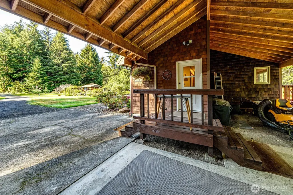 107 Dowans Creek Road Forks WA 98331