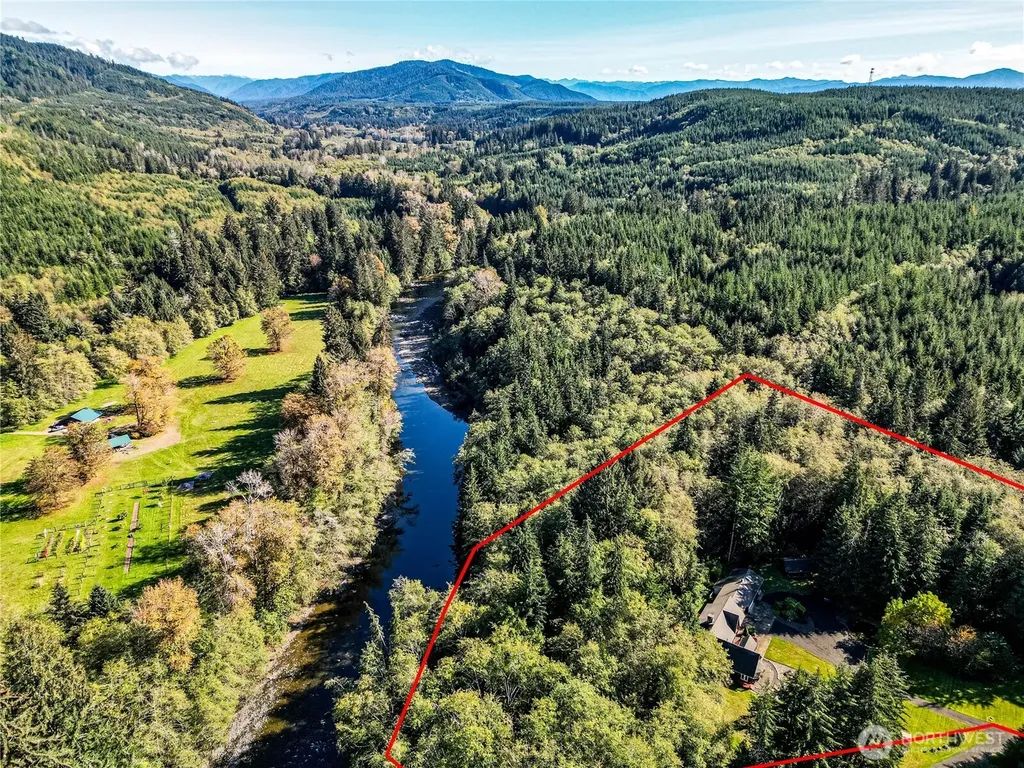 107 Dowans Creek Road Forks WA 98331