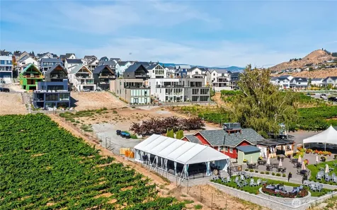 1307 Dragonfly Court Chelan WA 98816