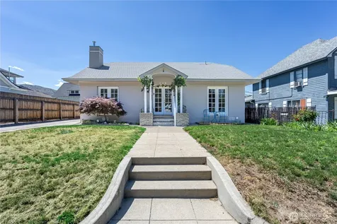 146 S Delaware Avenue Wenatchee WA 98801