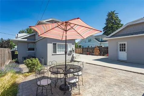 146 S Delaware Avenue Wenatchee WA 98801