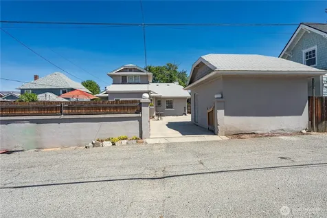 146 S Delaware Avenue Wenatchee WA 98801