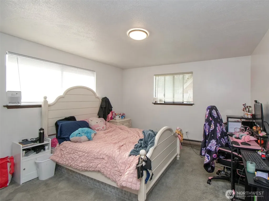 813 E Second Street Port Angeles WA 98362