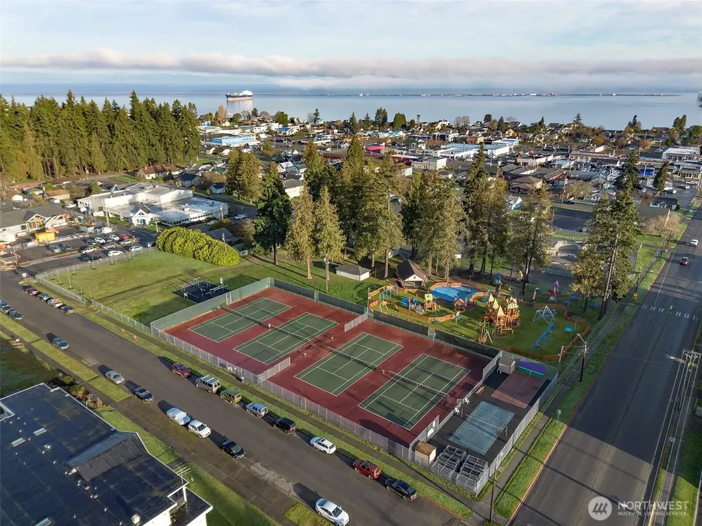 813 E Second Street Port Angeles WA 98362