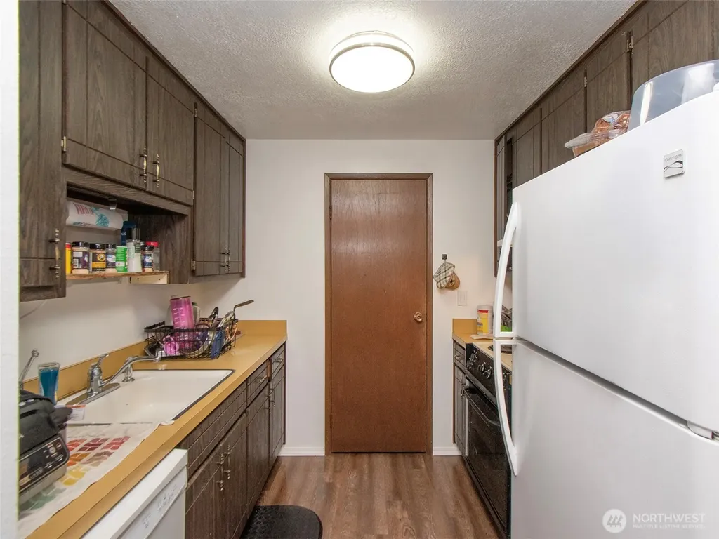 813 E Second Street Port Angeles WA 98362
