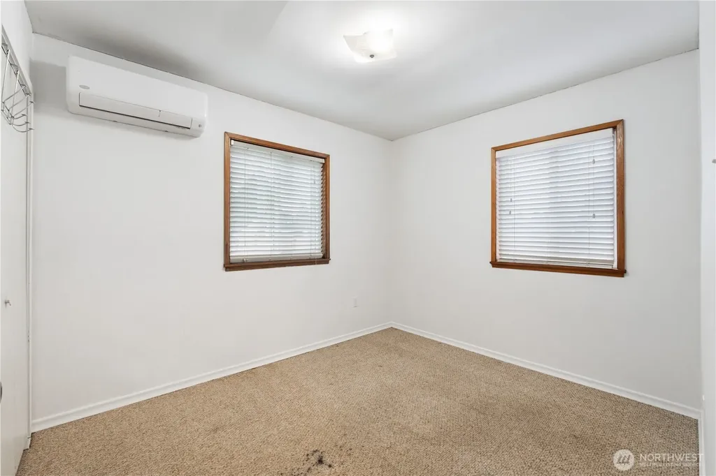 6511 S Bell Tacoma WA 98408