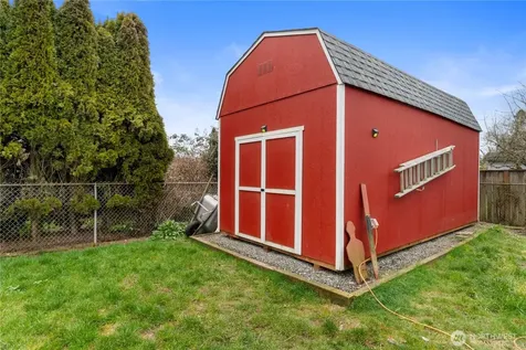 6511 S Bell Tacoma WA 98408