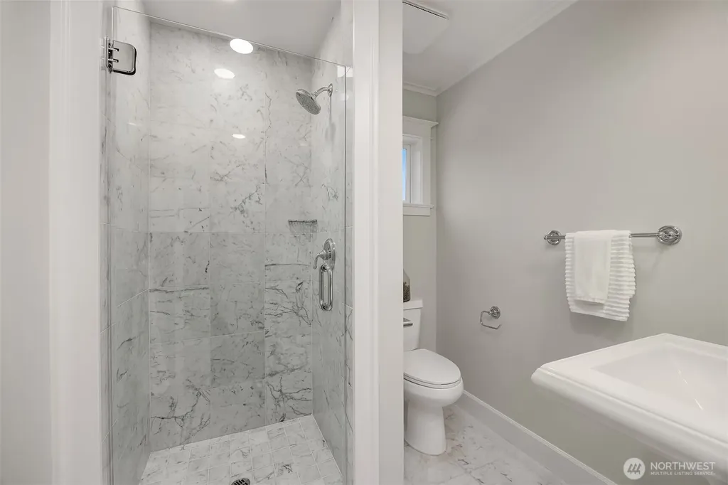 525 Prospect Street Seattle WA 98119