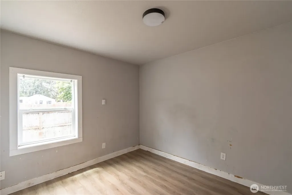 15406 Grant Avenue SW Lakewood WA 98498