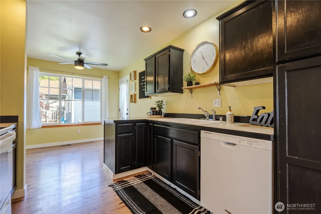 2274 Dogwood Street Lynden WA 98264