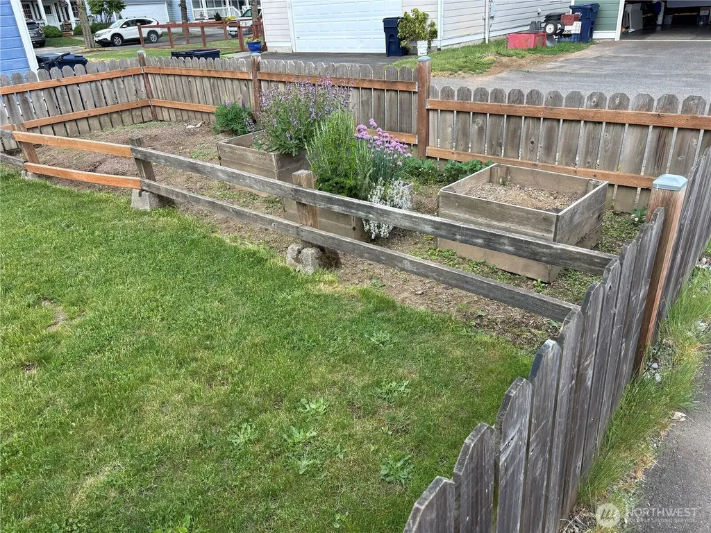 2274 Dogwood Street Lynden WA 98264