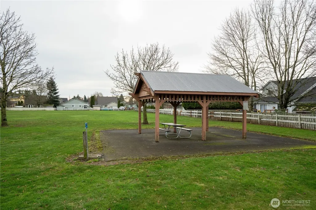 2274 Dogwood Street Lynden WA 98264