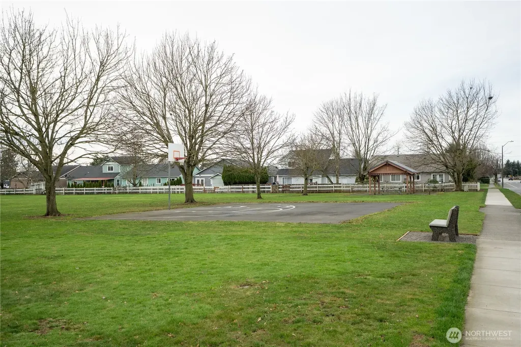 2274 Dogwood Street Lynden WA 98264