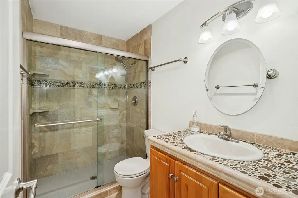 13611 NE 8th Street Bellevue WA 98005