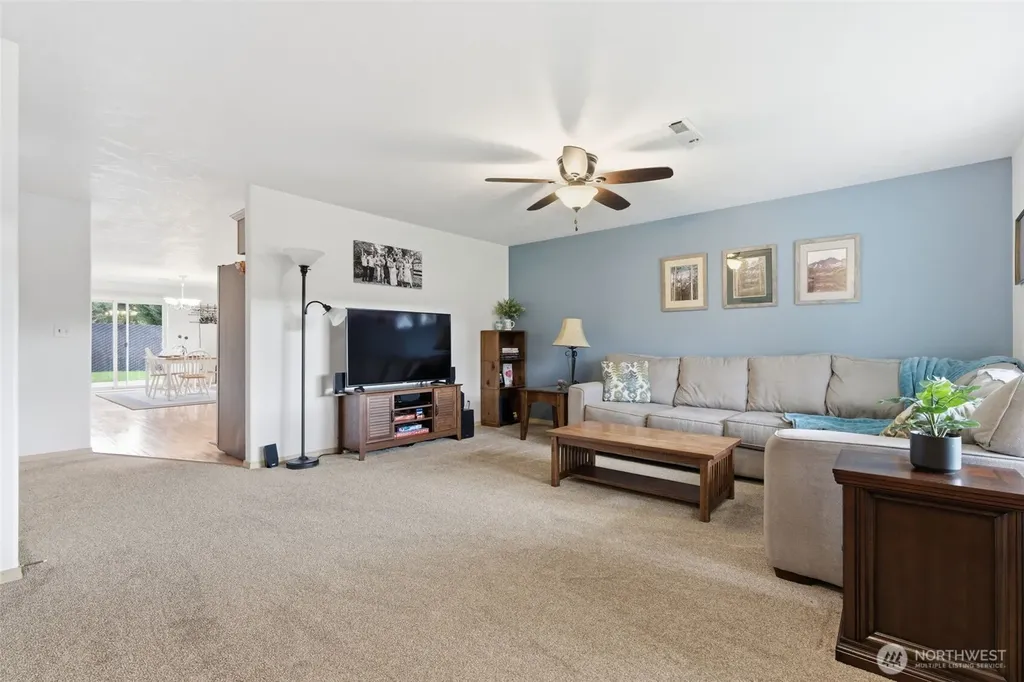 2533 Kristine Court Centralia WA 98531