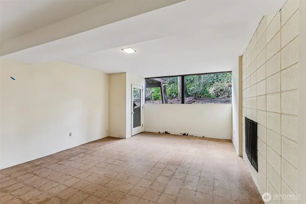 7832 NE 32nd Street Medina WA 98039