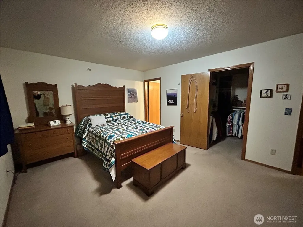 13301 NW 14th Avenue Vancouver WA 98685
