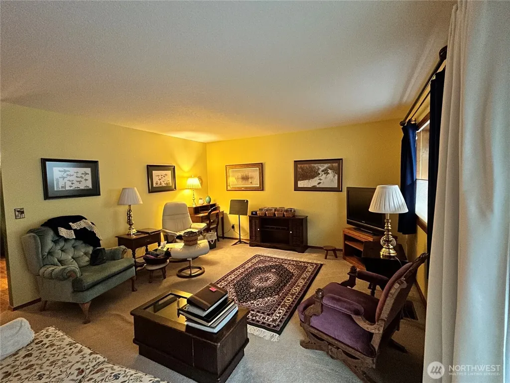 13301 NW 14th Avenue Vancouver WA 98685