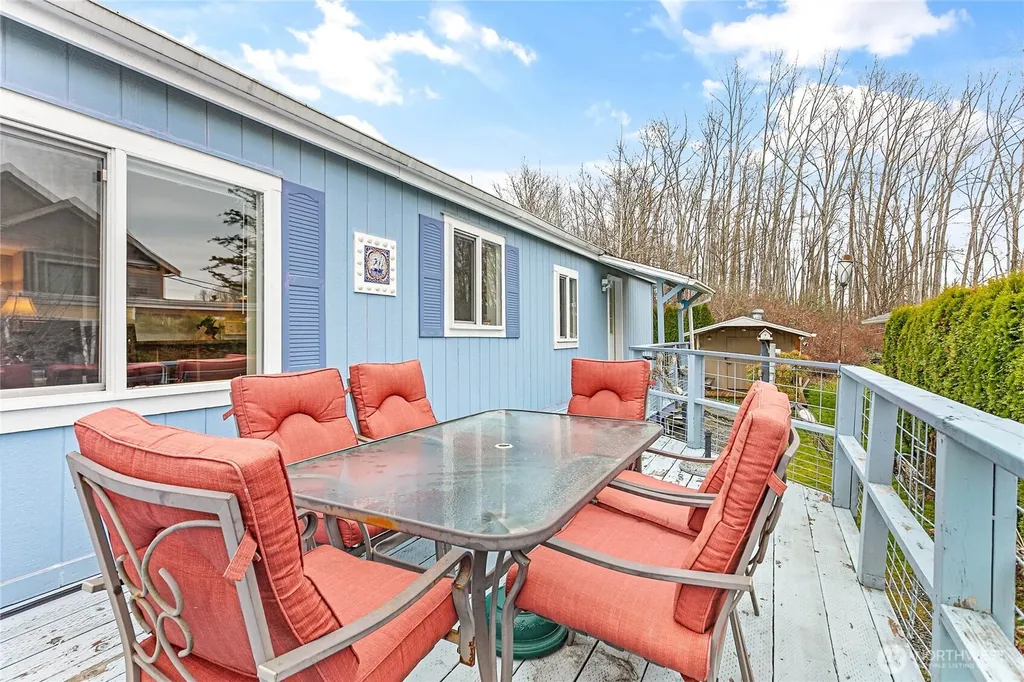 7460 Sunset Drive Blaine WA 98230