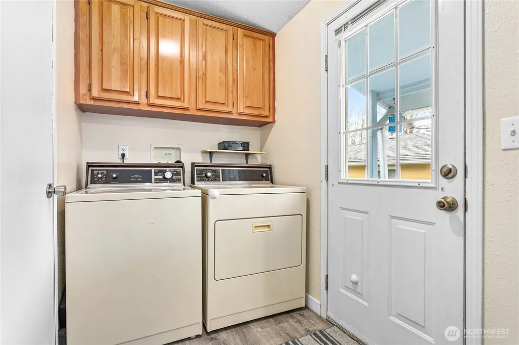 7460 Sunset Drive Blaine WA 98230