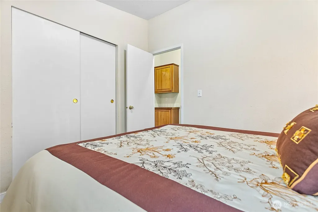 7460 Sunset Drive Blaine WA 98230