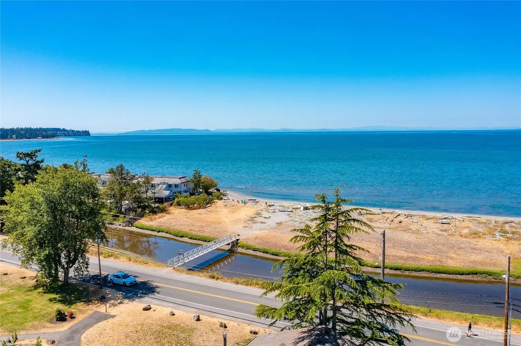 7460 Sunset Drive Blaine WA 98230