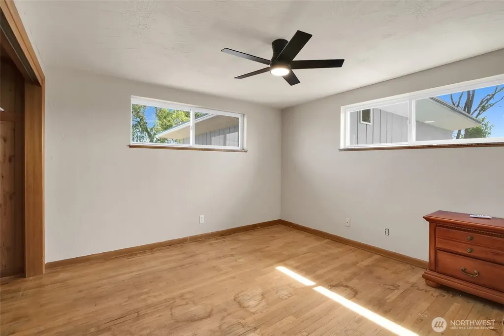 8061 NE Valley Road Moses Lake WA 98837
