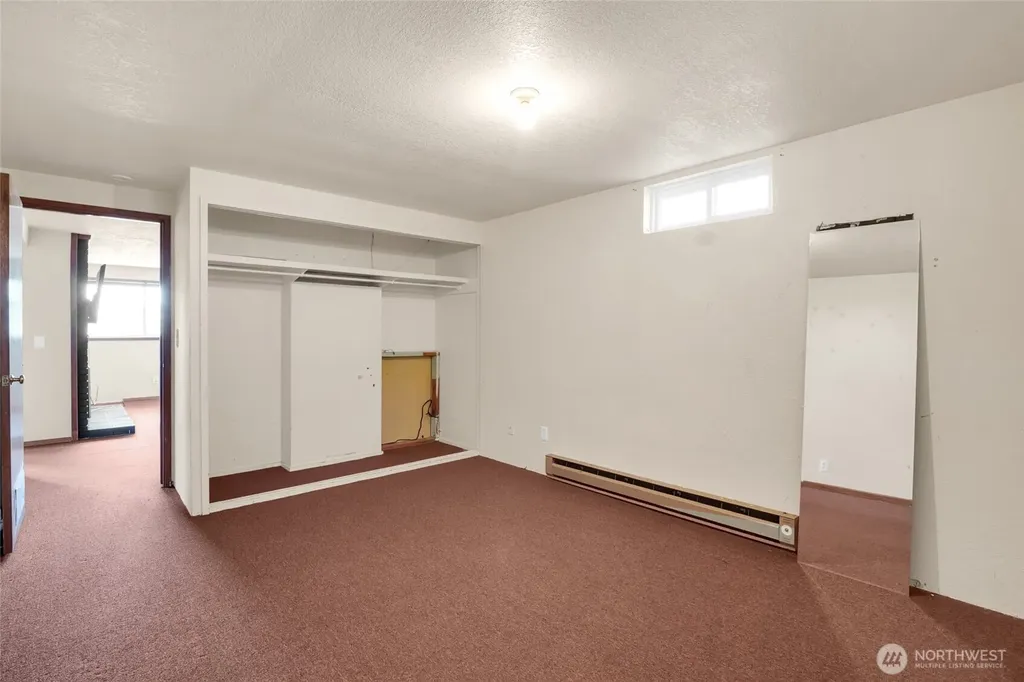 8061 NE Valley Road Moses Lake WA 98837