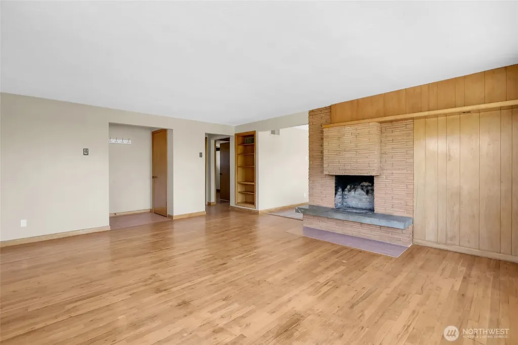8061 NE Valley Road Moses Lake WA 98837