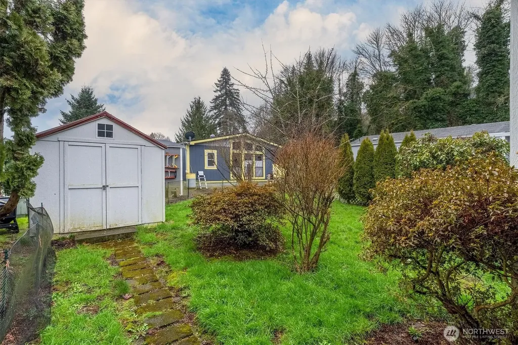 1965 Westside Highway Kelso WA 98626