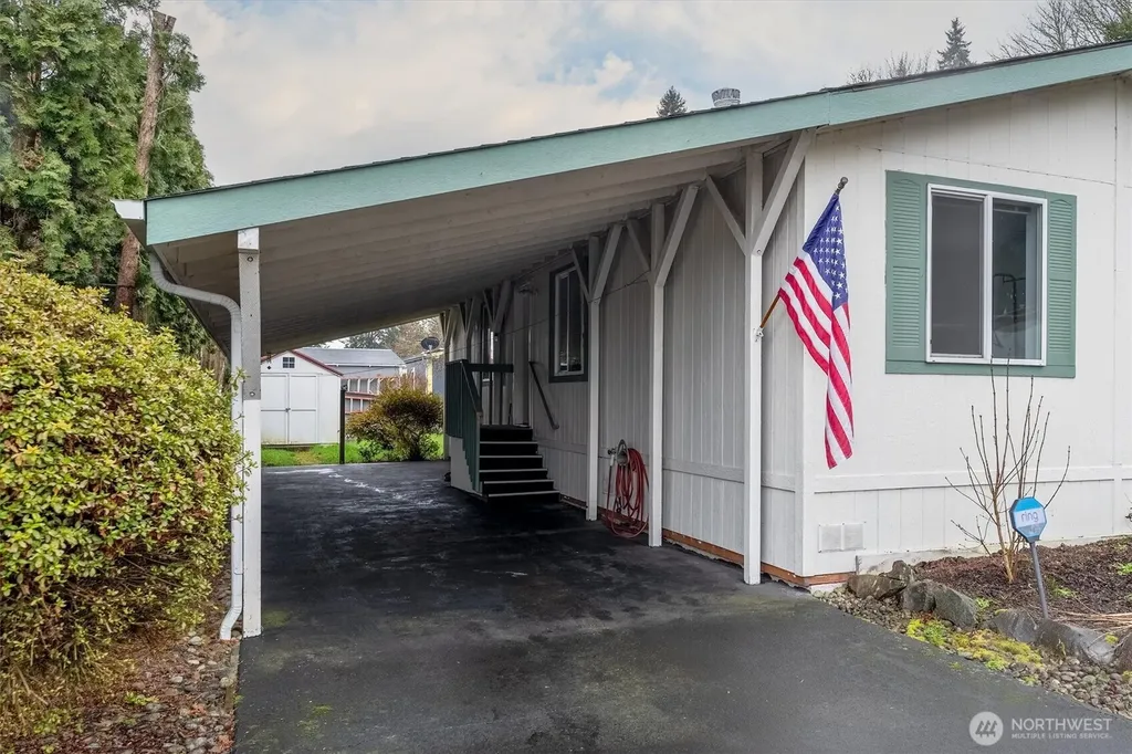 1965 Westside Highway Kelso WA 98626