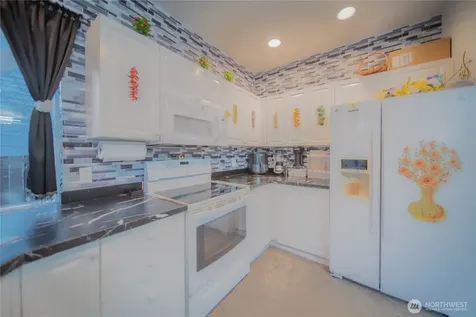 5615 S 233rd Street Kent WA 98032