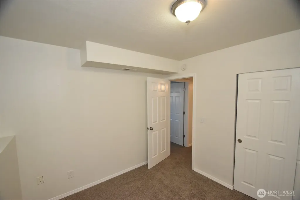 6802 88th Place NE Marysville WA 98270