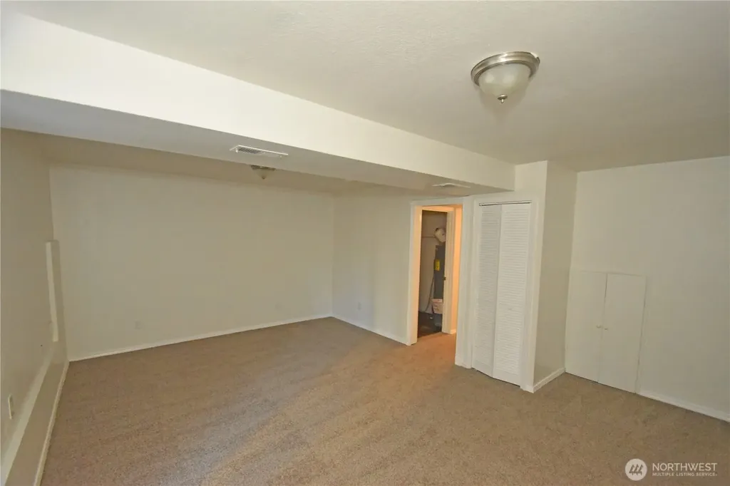 6802 88th Place NE Marysville WA 98270