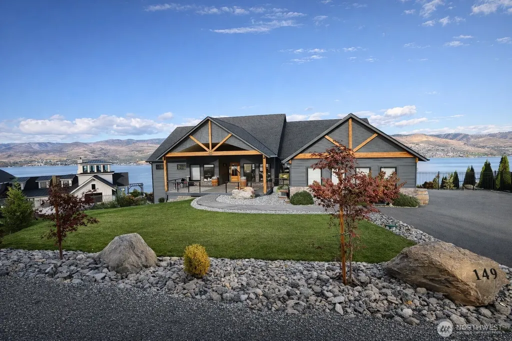 149 Clos Chevalle Road Chelan WA 98816