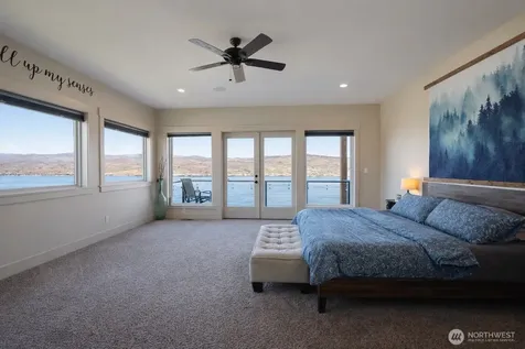 149 Clos Chevalle Road Chelan WA 98816