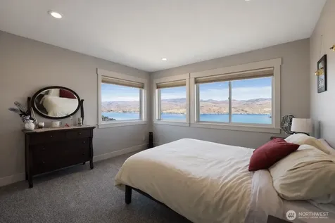 149 Clos Chevalle Road Chelan WA 98816