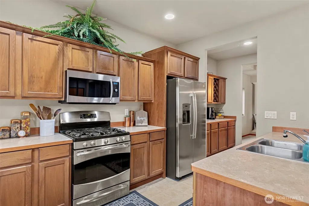 11801 58th Avenue NE Marysville WA 98271