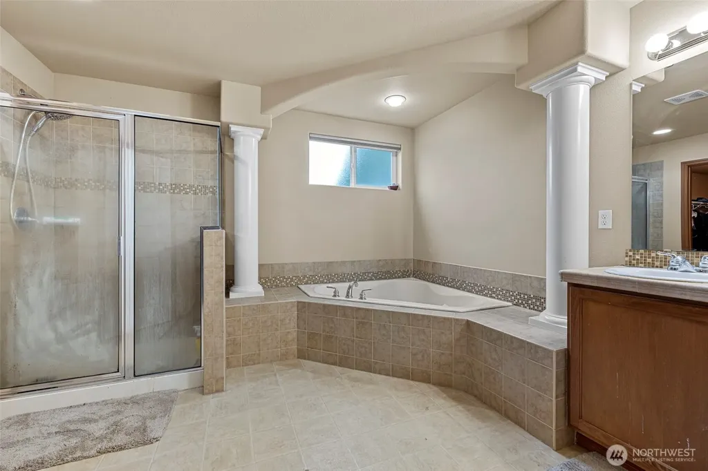 11801 58th Avenue NE Marysville WA 98271