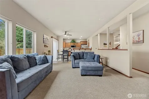 11801 58th Avenue NE Marysville WA 98271
