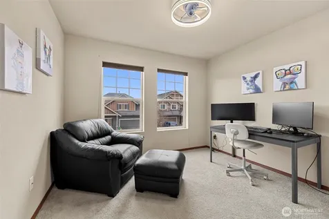 11801 58th Avenue NE Marysville WA 98271