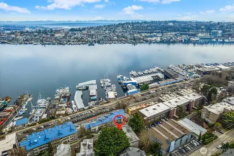 2401 8th Avenue N Seattle WA 98109