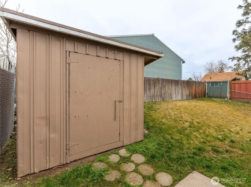 616 Chelan Avenue Wenatchee WA 98801