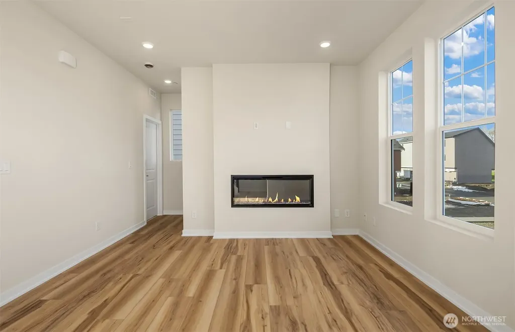 2425 160th Place NE Marysville WA 98271
