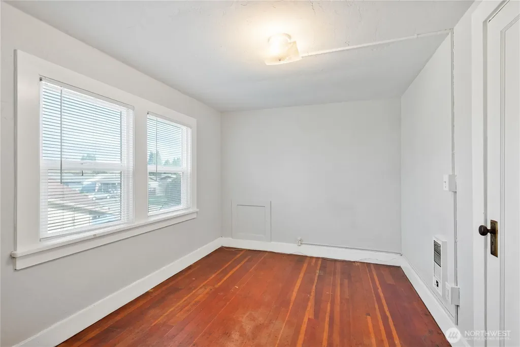 2103 36th Avenue Longview WA 98632