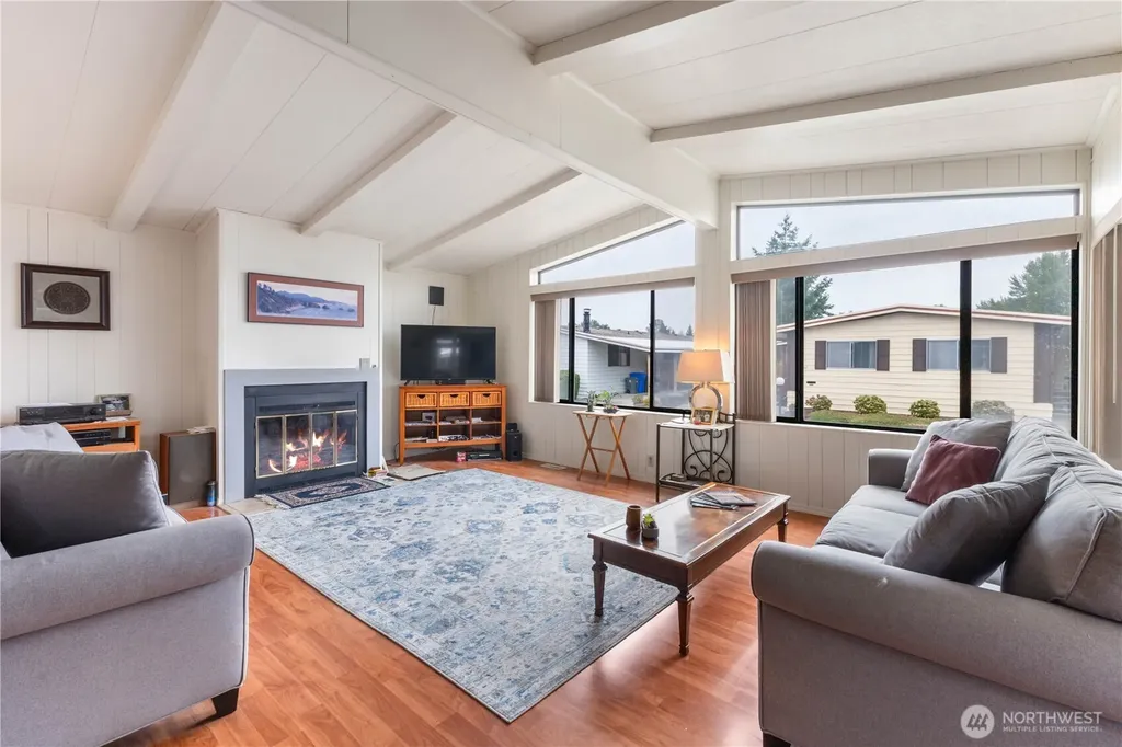 11436 SE 208th Street Kent WA 98031