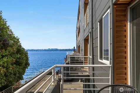 733 Lake Street S Kirkland WA 98033