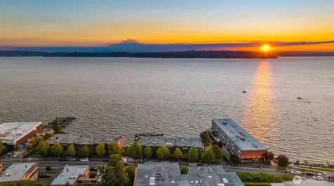 733 Lake Street S Kirkland WA 98033